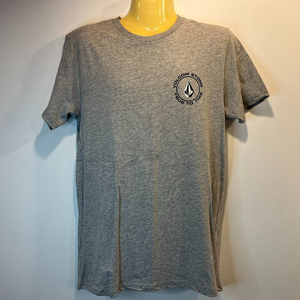 Volcom Men's Grey Printed Logo Short Sleeve T-shirt - Size Small - NWT $32